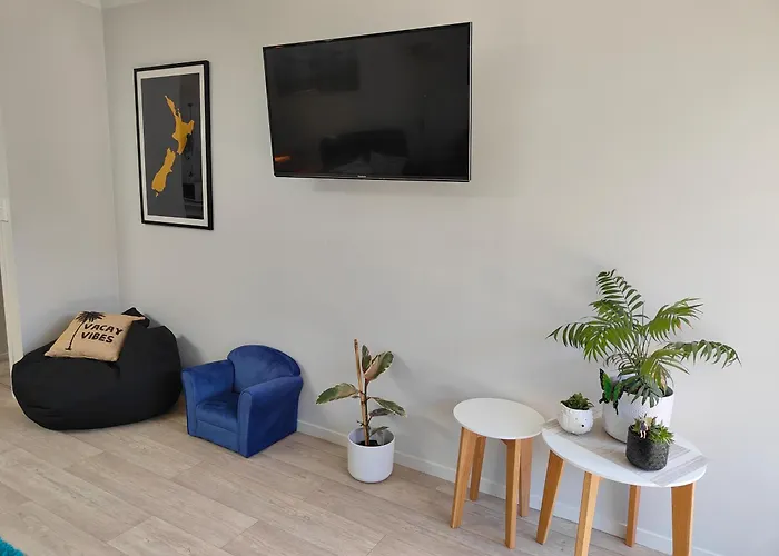 Kerikeri Sunny Modern 2 Bedroom Apartment